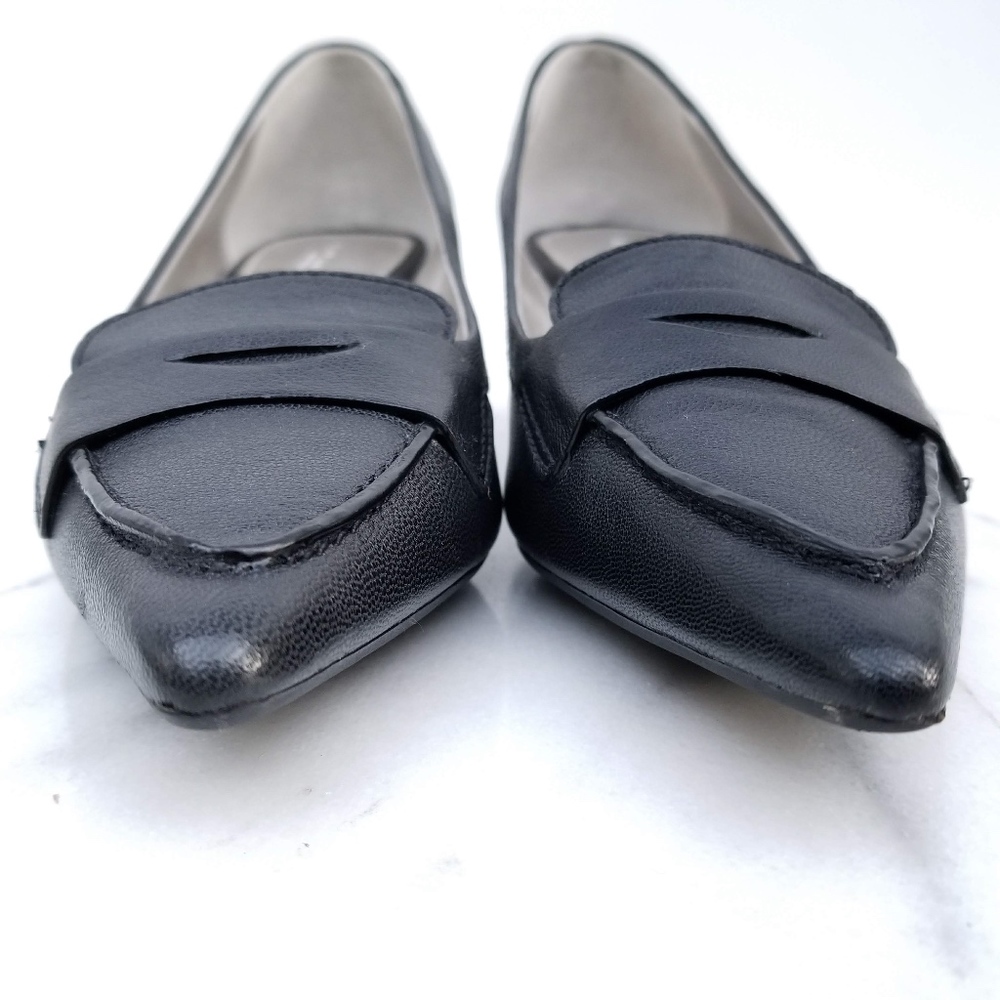 SOLD!! SOLD!! Coach Weslie Pump Black Kitten Heels - Picture 5 of 8